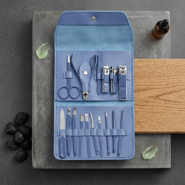 16-Piece Premium Personal Manicure